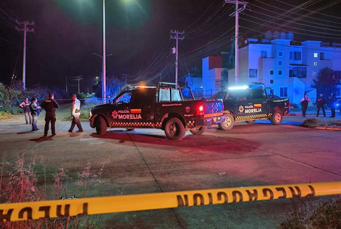 A balazos privan de la vida a un hombre en Villas del Pedregal, en Morelia