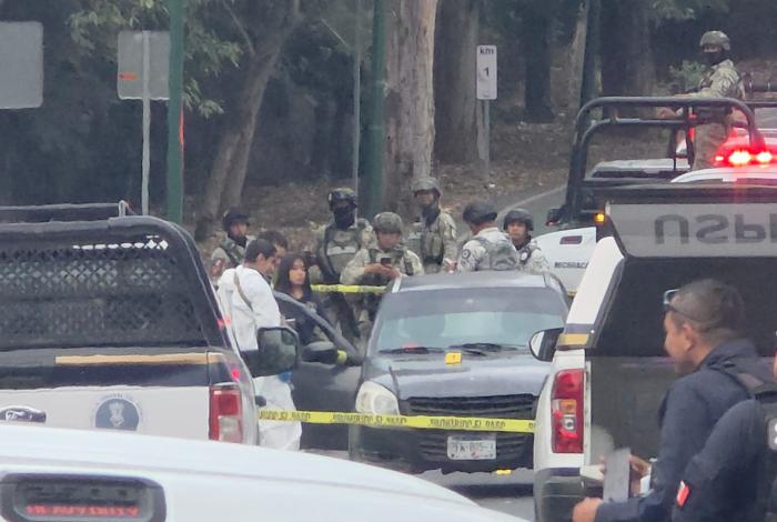 A t1r0s, le quitan la v1da a un hombre; transitaba en su camioneta cerca del Tutelar de Menores