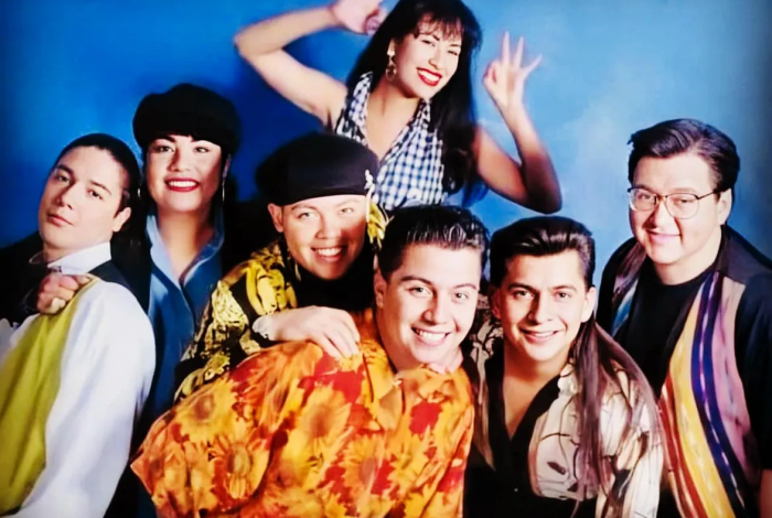 A.B. Quintanilla desmiente rumores y promueve nuevo documental de Selena