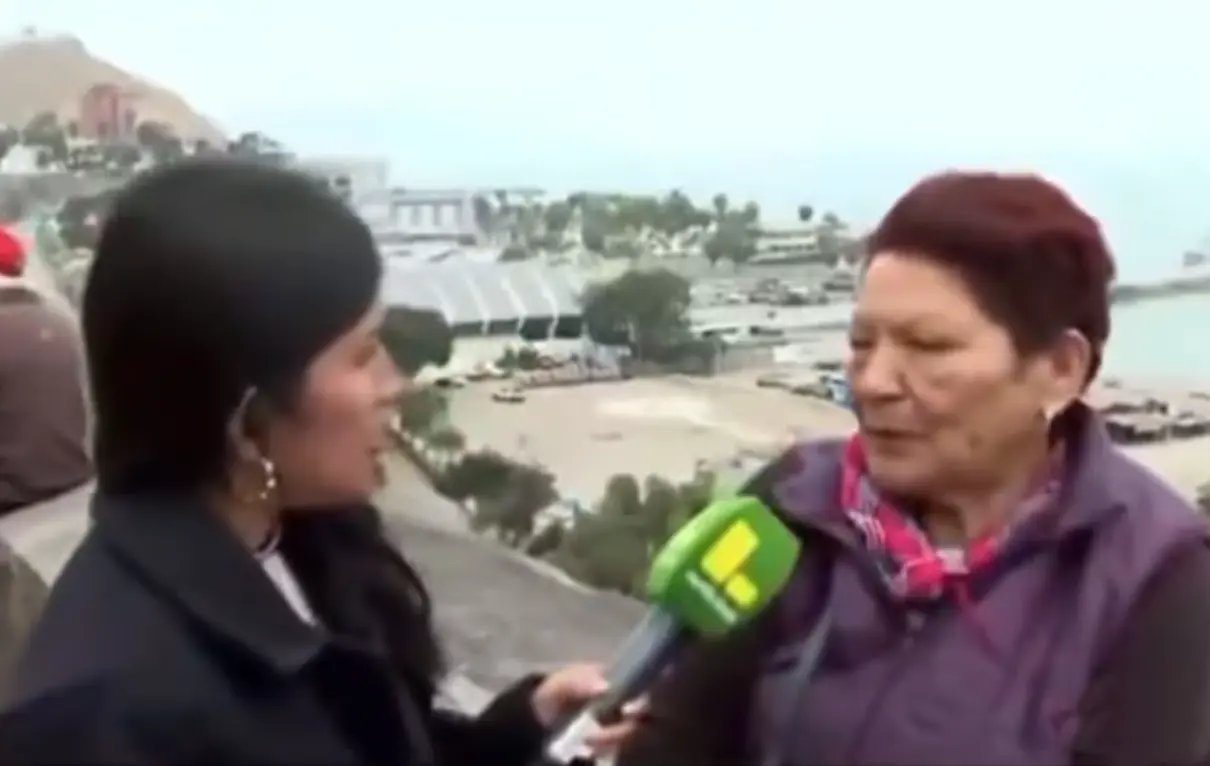 Abuela lleva a su nieto a “conocer” un tsunami durante alerta en Perú