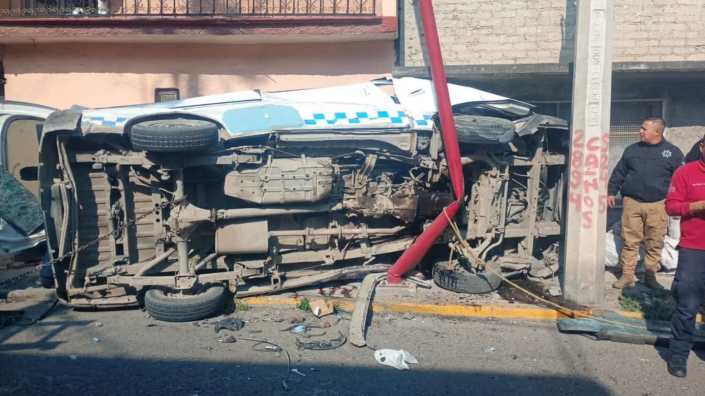 Accidente de transporte público en EDOMEX deja dos muertos y ocho heridos | VIDEO