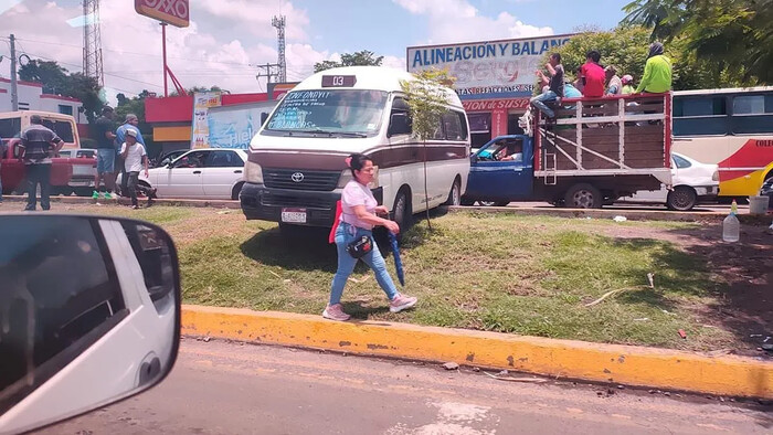 Accidente Vehicular en Apatzingán Sin Heridos de Gravedad