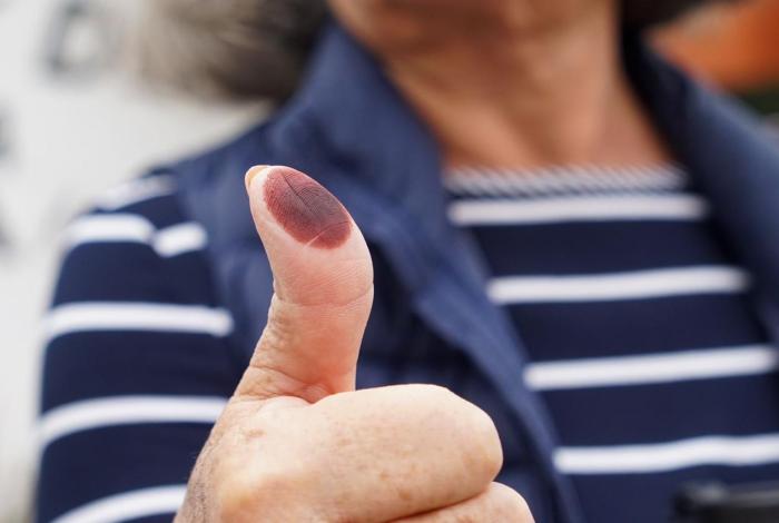 Activar a los votantes (X)