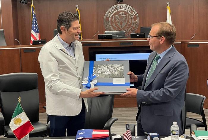 Acuerdan Morelia y Aurora Illinois proceso de hermanamiento y fortalecer apoyo a migrantes