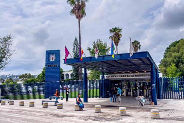 Administración de Yarabí Ávila adelanta segunda quincena de julio a las y los trabajadores nicolaitas