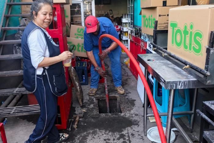 Adolfo Torres Refuerza atención directa en Las Margaritas, con acciones de limpieza sanitaria
