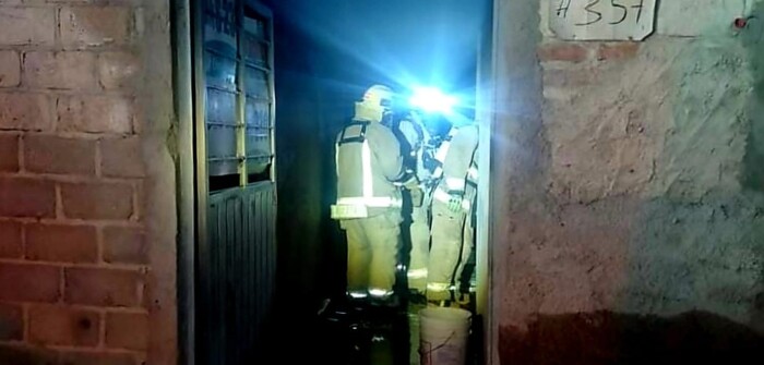 Adulto mayor muere atrapado durante el incendio de su domicilio, en Zamora