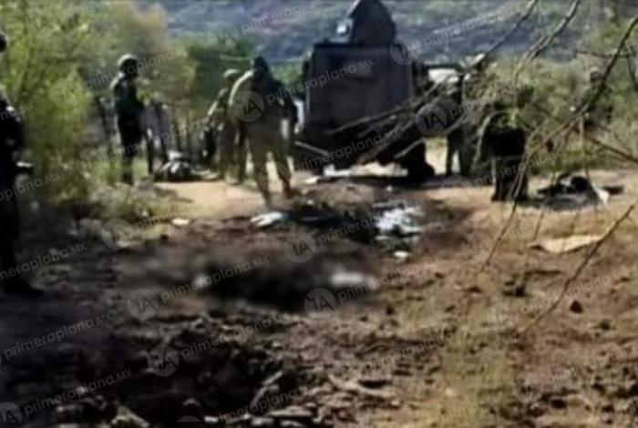 Adulto mayor pisa min4 terrestre y mu3re, en Aquila