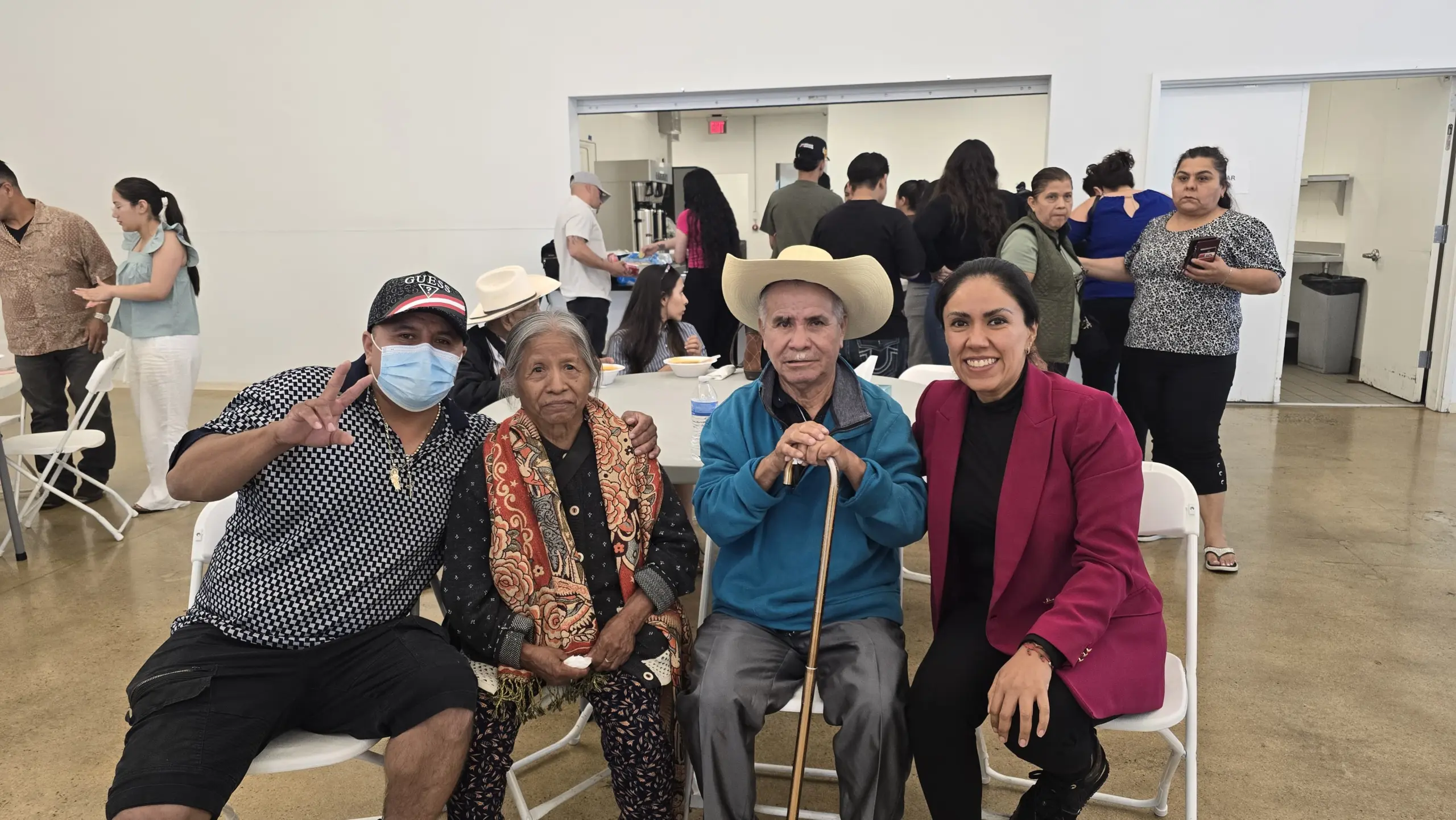 Adultos mayores de Apatzingán se reúnen con sus hijos en EE.UU.
