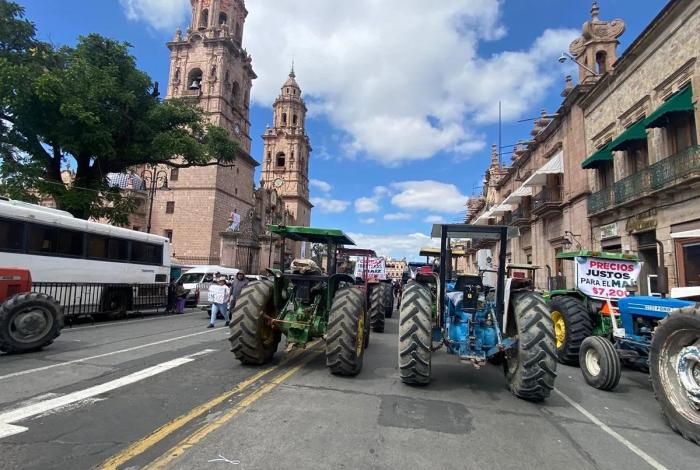 Agricultores de México anuncian paro nacional este lunes