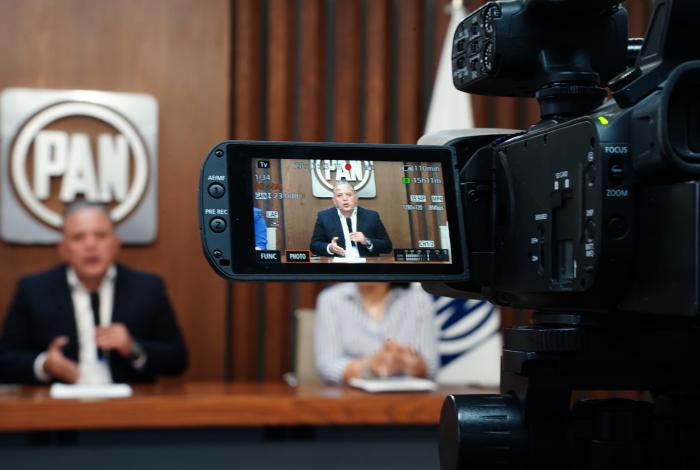 Al gobierno federal le valen madres los alcaldes: PAN