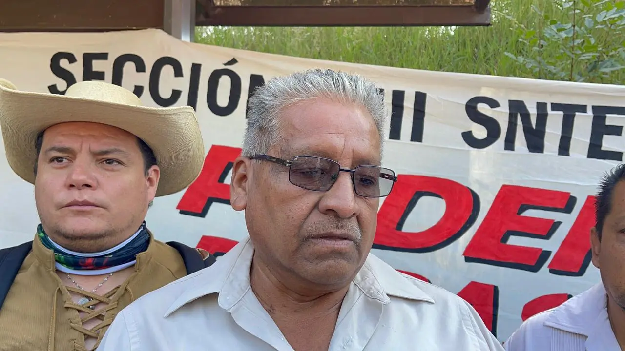 Al menos 4 mil escuelas en Michoacán permanecieron sin clases este día