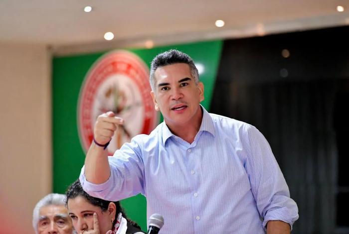 Alejandro Moreno exige a Fernández Noroña aclarar sus vínculos con Maduro y Bartlett