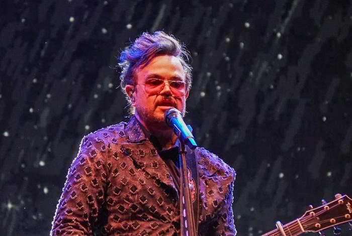 Aleks Syntek puso a Morelia a cantar y bailar en su 484 aniversario