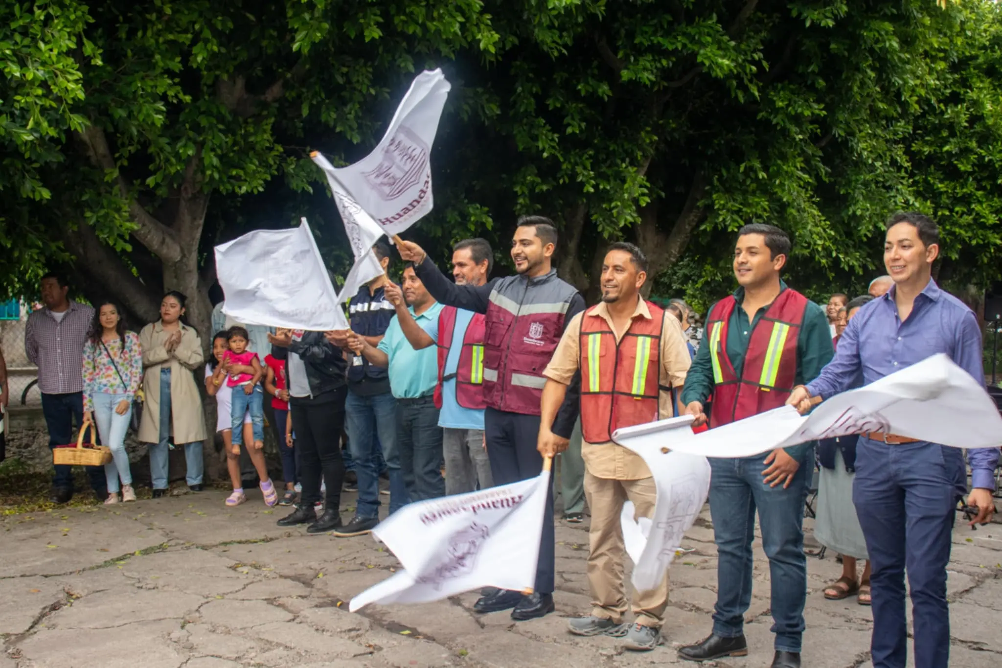 Alexis Velázquez arranca rehabilitación de la calle Reforma en Capacho; una obra 100% subsidiada en beneficio de las familias