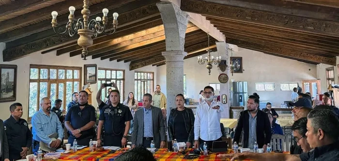 ALEXIS VELÁZQUEZ, PRESIDENTE DE HUANDACAREO, ASUME LA PRESIDENCIA DEL CONSEJO INTERMUNICIPAL DE SEGURIDAD PÚBLICA, REGIÓN MORELIA