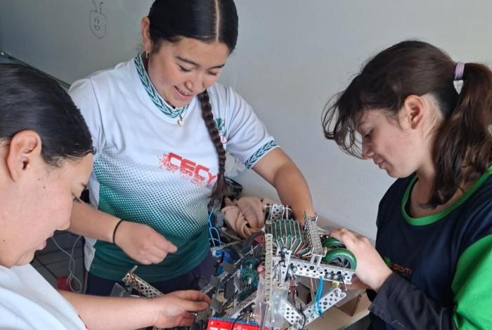 ¡Alumnas del Cecytem se van al mundial de robótica en EE.UU.!
