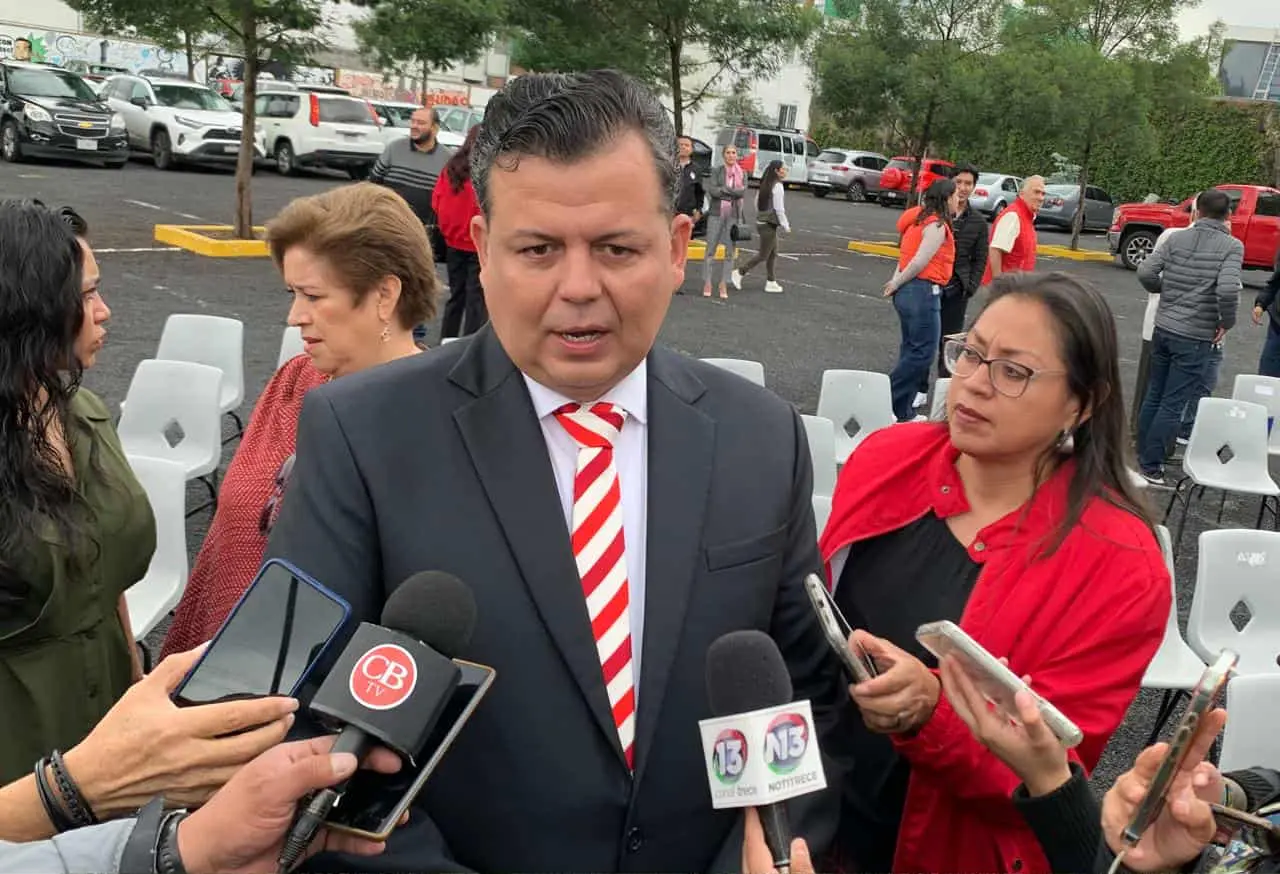 Amenaza de soberanía viene de instituciones corruptas