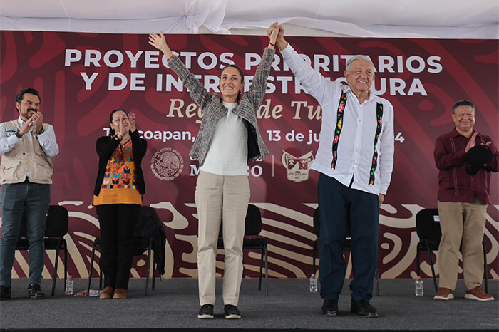 AMLO anuncia gira con Sheinbaum por Michoacán y cuatro estados más