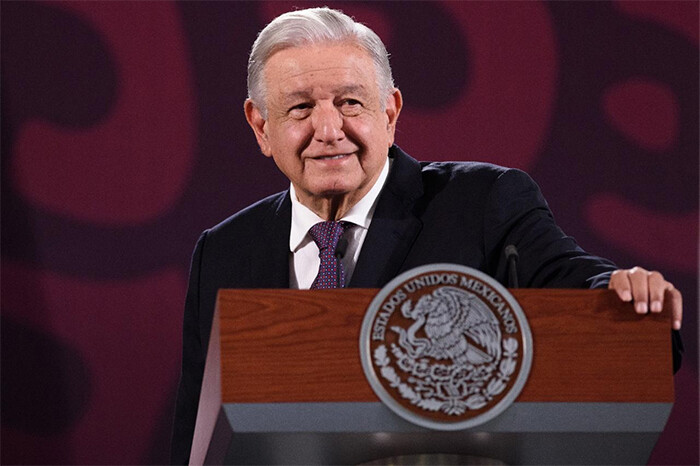 AMLO recuerda que no estuvo de acuerdo en considerar terroristas a los narcos mexicanos, a petición Trump