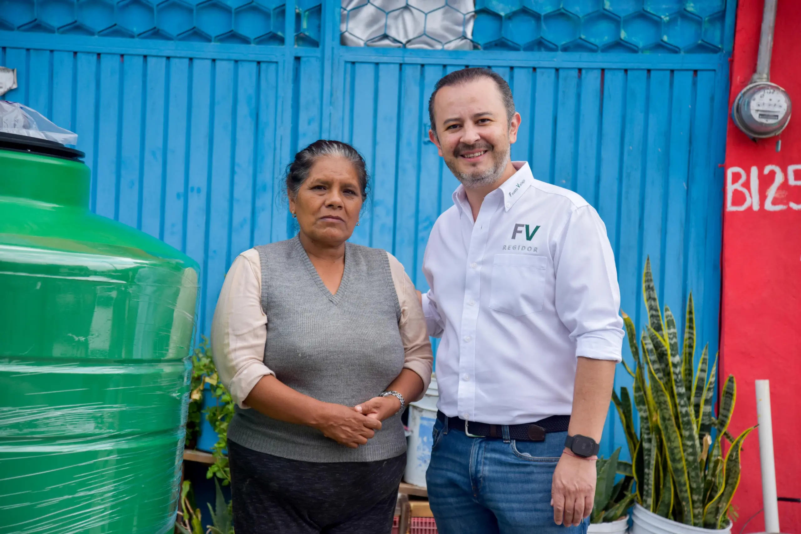 Ante el desabasto de agua, Fausto Vallejo Mora acerca soluciones a familias morelianas