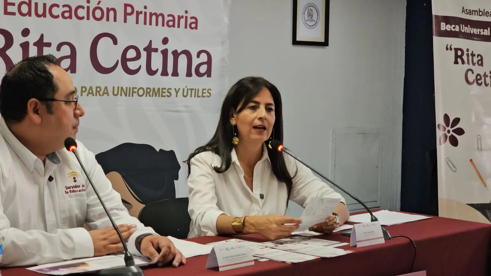 Anuncian entrega de becas Rita Cetina para estudiantes de primaria en Michoacán