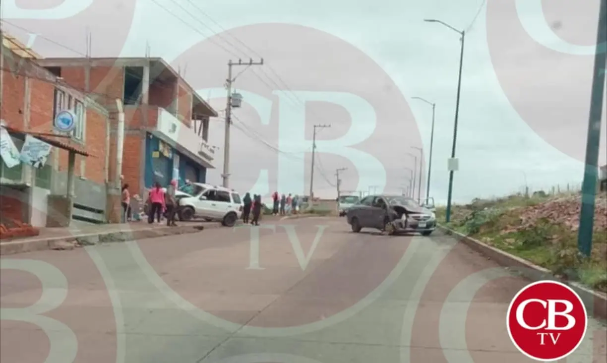 Aparatoso choque moviliza a la policía de Morelia