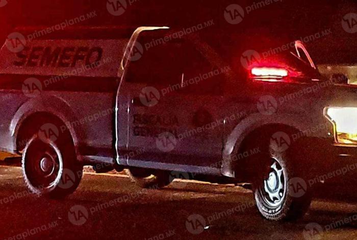 Apatzingán despierta con dos cu3rp0s frente a letras monumentales