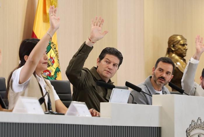 Aprueba Cabildo modificación a concesión de estacionamiento y complejo comercial