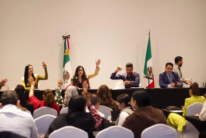 Aprueban legisladores 49 leyes de ingresos municipales