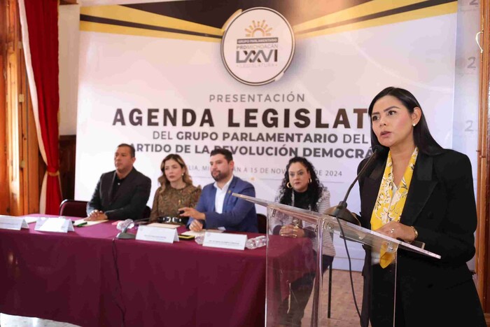 Araceli Saucedo reconoce Agenda Legislativa del GPPRD Michoacán