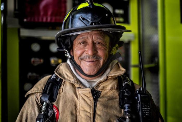 Armando Primera, el hombre que desafía al fuego desde hace más de 35 años