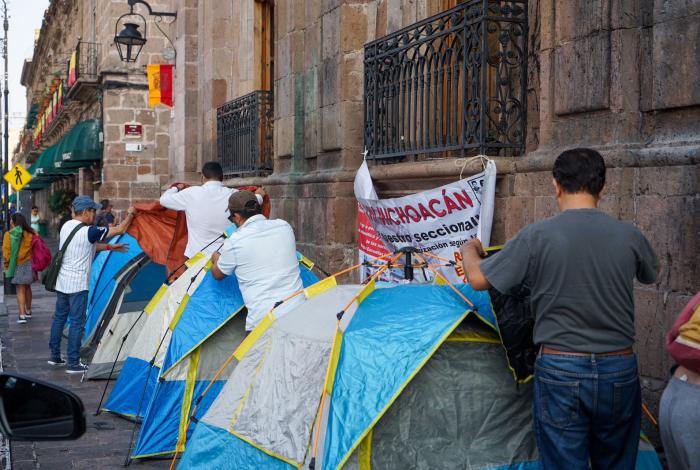Arranca Poder de Base instalación de plantón en Centro Histórico