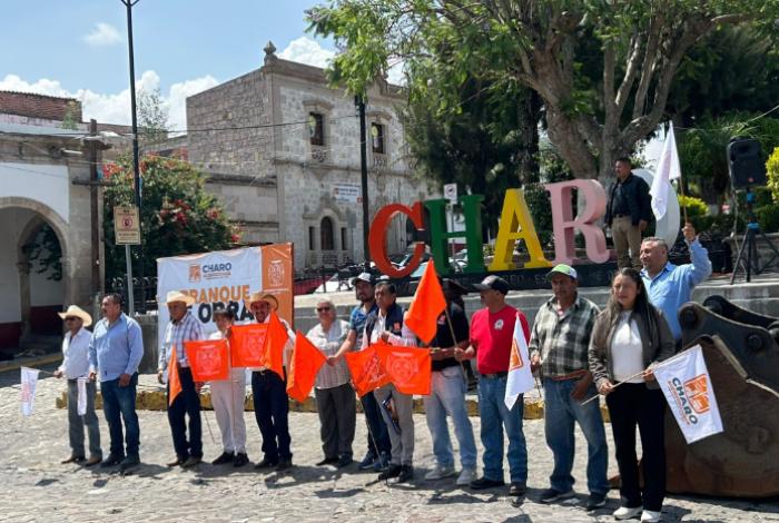 Arranca rehabilitación de la avenida Morelos en Charo con una inversión de 3.4 mdp