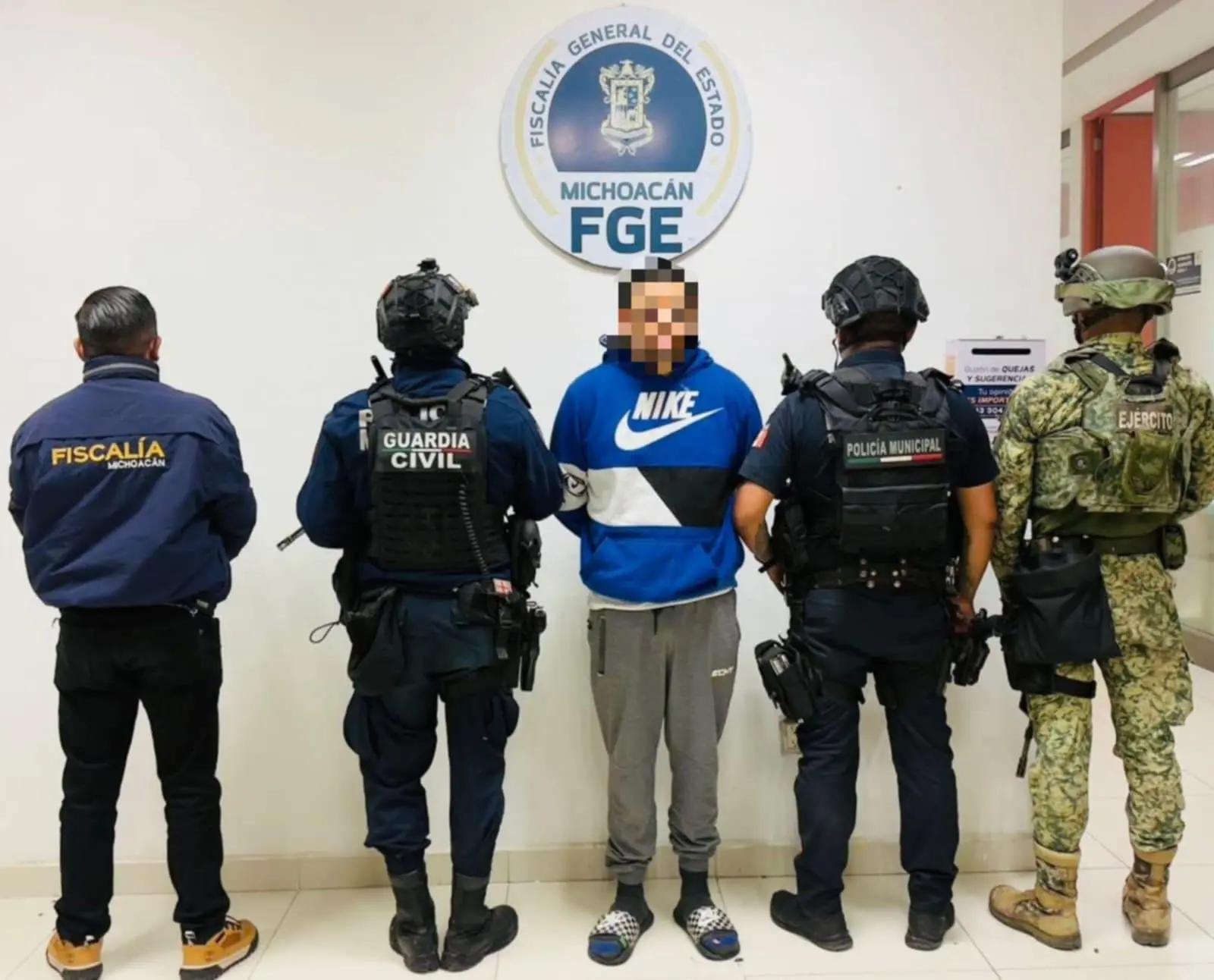 Arresta SSP un hombre que tenía una orden de aprehensión por homicidio en Jacona