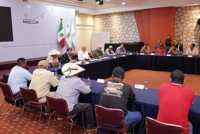 Arroceros de Michoacán agradecen a Bedolla apoyo en precios