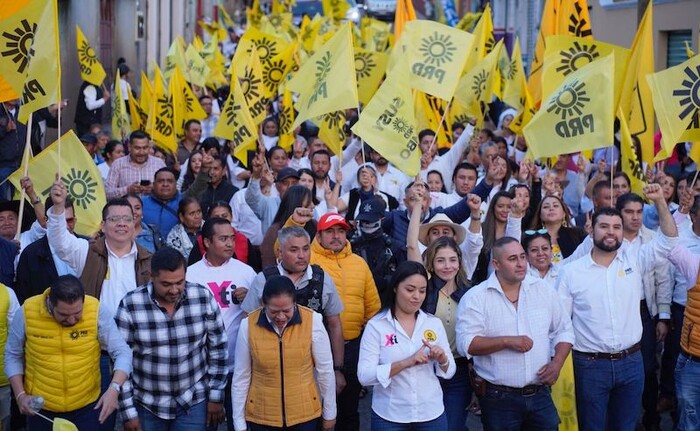 Arropa dirigencia del PRD arranque de campaña de Susy Ruiz