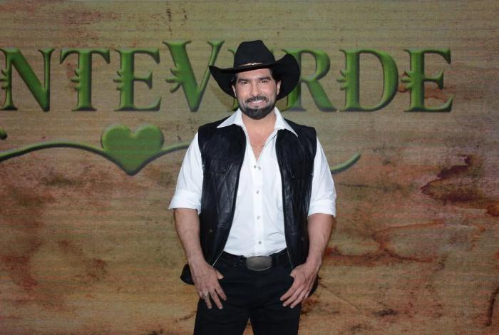 Arturo Carmona responde a acusaciones de Alicia Villarreal