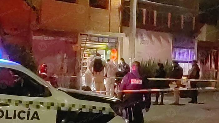 As3s1n4n a un hombre en tienda de abarrotes, en Morelia