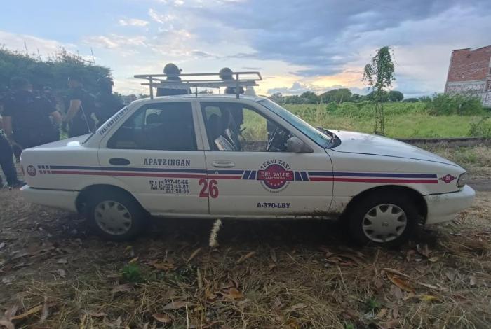 Asegurados 2 vehículos tras agresión armada en Apatzingán: SSP