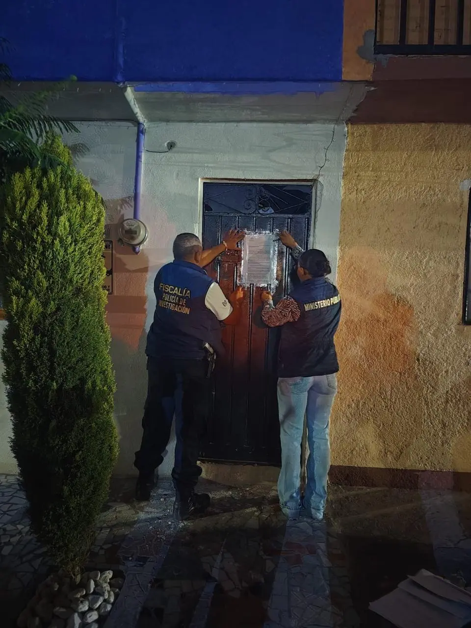 Aseguran autoridades tres lomitos que sufrían maltrato animal