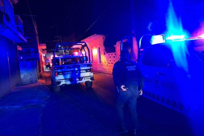 Asesin4n a mujer en Uruapan