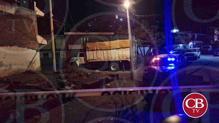 Asesinan a dos jóvenes motociclistas en Uruapan