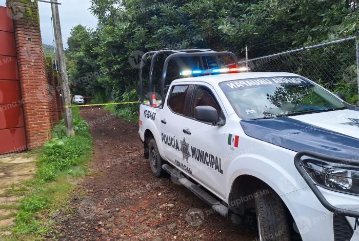 At4que arm4do en Uruapan deja dos hombres bal3ad0s