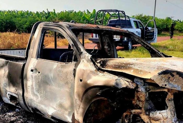 Atacan con explosivos y drones a policías de Apatzingán