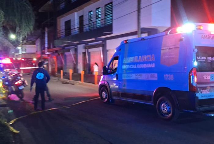 Ataque armado en una vulcanizadora deja 2 lesionados, en Uruapan
