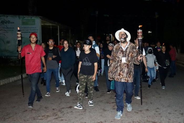Aterradores recorridos nocturnos en el Zoológico de Morelia; puedes elegir entre 3 niveles de miedo