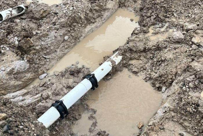 Atiende Sedum red de agua en Av. Amalia Solórzano: Gladyz Butanda