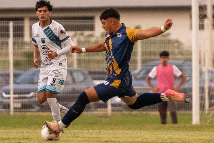 Atlético Morelia-UMSNH derrotó al sublíder