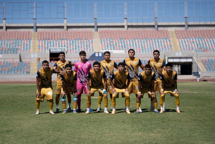 Atlético Morelia-UMSNH varonil toma ventaja en la serie ante Cimarrones